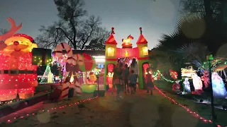 Christmas on the Island - 2017 Tropical trail of lights - An absolute amazing display!