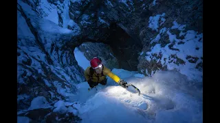 Ice Climbing - Super Bock WI5 - Canadian Rockies - Full Clip