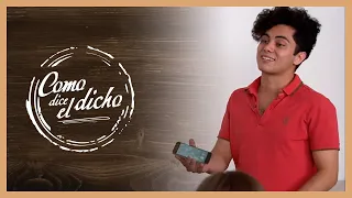 Luis deslumbrado con los regalos de su padre | La verdad no peca... | Como dice el dicho