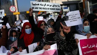 Afghanische Frauen demonstrieren für mehr Gerechtigkeit