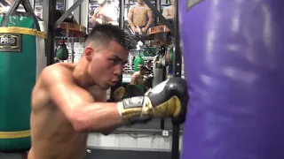 Robert Garcia Fighters Working Hard In The Gym EsNews Boxing