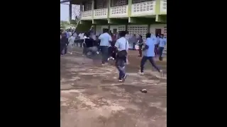 Vechtpartij Tussen Ouders, Leerkrachten En Leerlingen Te Salvator Muloschool | Suriname Today