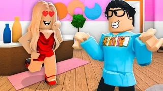 SUPERMODEL Has A CRUSH On ME! (Roblox)