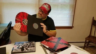 #13: Vault 33 Unboxing/White Stripes Icky Thump X