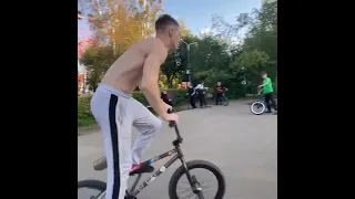 #bmxstreet #bmx #barspin сопелька вылетела😪