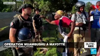 Mayotte : premières démolitions de bidonvilles dans le cadre de l'opération Wuambushu • FRANCE 24