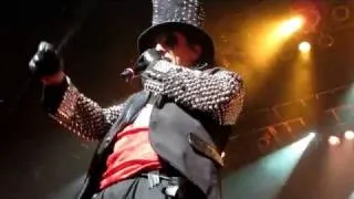 Alice Cooper featuring Damon Johnson - Schools out -  Cobb Energy Centre 12-13-2011