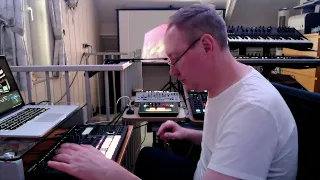 Electronic Jam Session #3 - MX-1 TR-8S TB-3 MC-707 Play