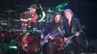 Styx-Blue Collar Man live in Milwaukee, WI 2-8-19