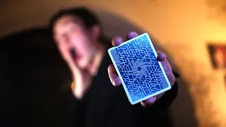 ОБЗОР НА КОЛОДУ КАРТ ДЛЯ CARDISTRY NEON В 4К