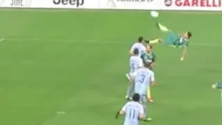 SPLENDIDA ROVESCIATA DI CRISTIANO RONALDO - Assist di Pirlo Partita del cuore 2019 Torino