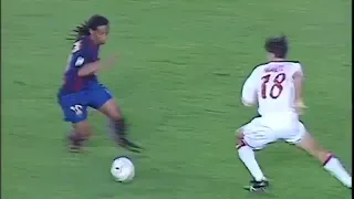 Primer gol de Ronaldinho en el Barcelona