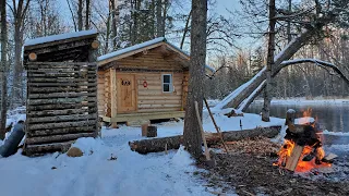 Surviving Winter in a log cabin/ Building off grid.  #ForestHome #HomeLog