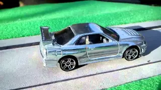 Hot Wheels Nissan Skyline GT-R R34 in Bare metal