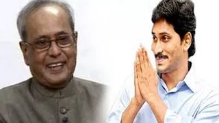 YSRCP Chief Meets Pranab Mukherjee