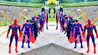 SUPERHERO AVENGERS ULTRAMEN HULK SMASH vs IRON MAN vs CAPTAIN AMERICA vs SPIDERMAN vs THANOS