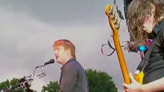 Queens Of The Stone Age Live at O2 Wireless Festival 2007 + Interview