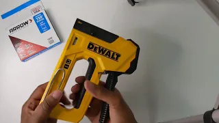 How to the Dewalt 18 Gauge Staple and Nail Gun (and how to re load staples)