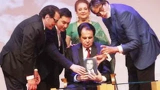 Big B, Aamir, Priyanka, Dharmendra at Dilip Kumar's Autobiography Launch