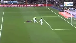 Real Madrid vs Barcelona 3 4 All Goals and FULL Highlights 720p HD EL CLASICO 2014 3