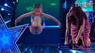 Dani y Paz intenta IMITAR a esta niña GIMNASTA sin éxito | Semifinal 01 | Got Talent España 2021