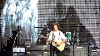 Paul McCartney - Blackbird - Live - Hyde Park London - 27th June 2010