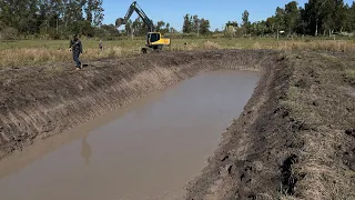 REFORMANDO TANQUE DE PEIXE 🐟 Escavadeira hidráulica op iago