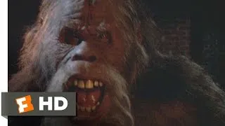 Harry and the Hendersons (6/9) Movie CLIP - Dumpster Diving (1987) HD