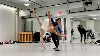 Stars and Stripes Forever Pas de Deux (Ballet Trockadero)