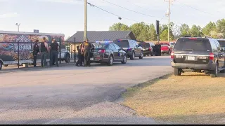 1 dead, 4 hurt at shooting at motorcycle store on Two Notch road