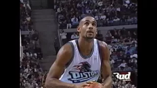 Grant Hill (21pts, 6reb, 5ast)  vs. 1997 Chicago Bulls