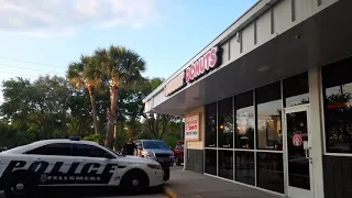 Cops Love Donuts!