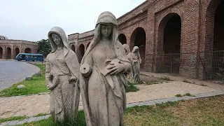 Abandoned Cemetery in Chile ¡INCREDIBLE ARCHITECTURE!