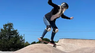 How to skateboard for beginners SKATEPARK edition