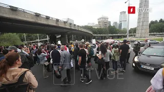 აქცია გმირთა მოედანზე