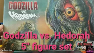 Godzilla vs Hedorah 5" figure diorama set 5 Points XL Mezco premium