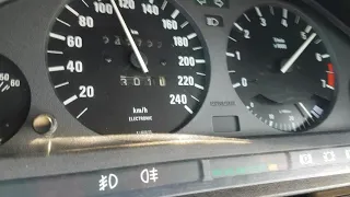 BMW e30 325i acceleration