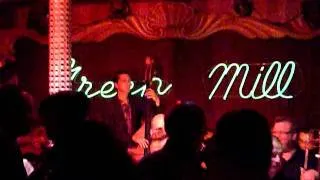 Dinah con Alan Gresik Swing Shift Orchestra, Green Mill, Chicago - IL.MOV