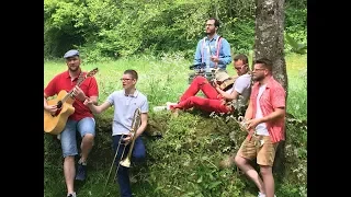 JOYEUX BORDEL - Clip "Les Chemins du bonheur"