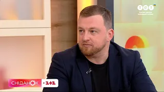 💸 Чому знову злетів долар? Та чи чекати зміцнення гривні? Економіст Сергій Фурса у «Сніданку»