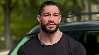 Roman Reigns brings holiday gifts to Arnold Palmer Hospital for Children