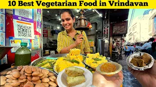 10 BEST Street Food in Vrindavan: Mathura Peda, Dhokla, Chilla, Lassi & More | Bankey Bihari Temple