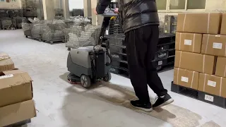 EM-25 Cleaning Performance On A Heavy Dust Warehouse