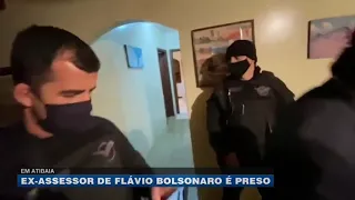 Em Atibaia: ex-assessor de Flávio Bolsonaro é preso