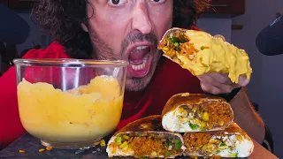 CHIPOTLE BURRITO CHEESE SAUCE HOMEMADE ! * ASMR MUKBANG NO TALKING * Nomnomsammieboy