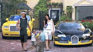 This Is How Ronaldinho Spends His Millions