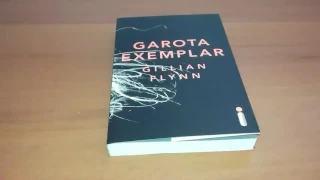 Review - Livro Garota exemplar