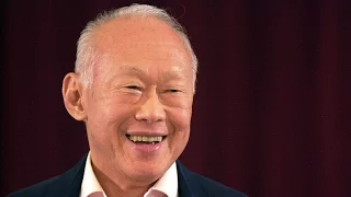 Lee Kuan Yew warns on Dangers of Christianity and Islam