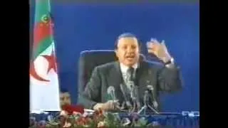 بوتفليقة سنة 1999 : إذا قتلت السبع تصفقوا عليا و الا السبع كلاني تصفقوا على السبع