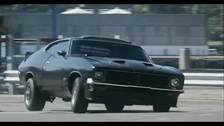 '80 Ford Falcon chases '73 Ford Falcon XB